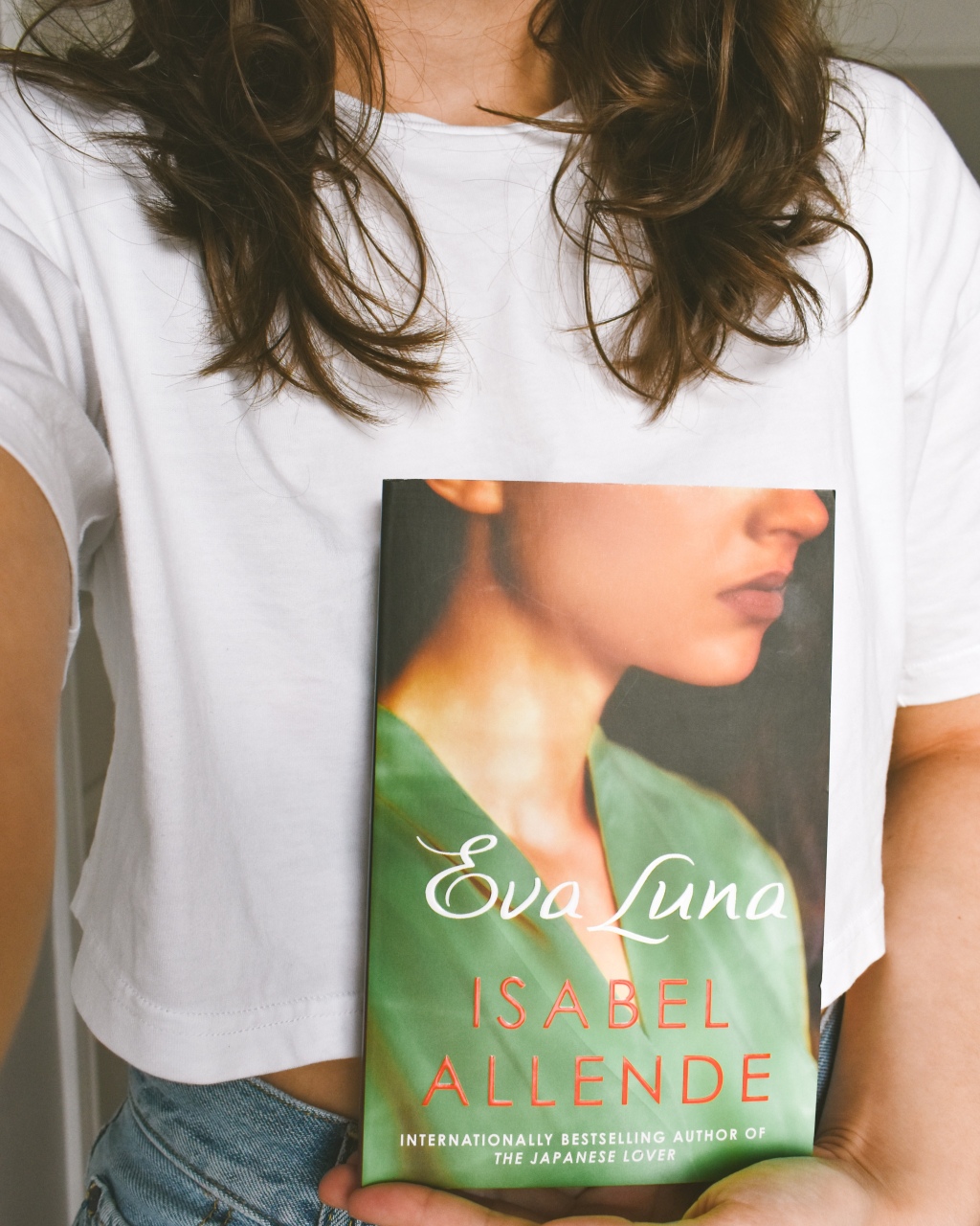 Book Review: Eva Luna by Isabel Allende